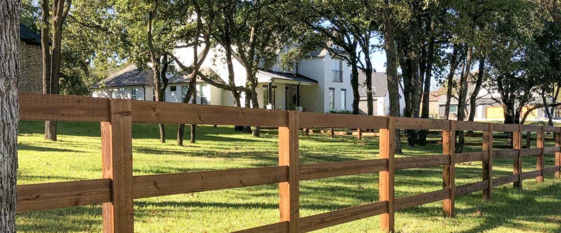 Before Landscape Contractors Get To Work: Install A Fence With Metal Posts In Friendswood, TX